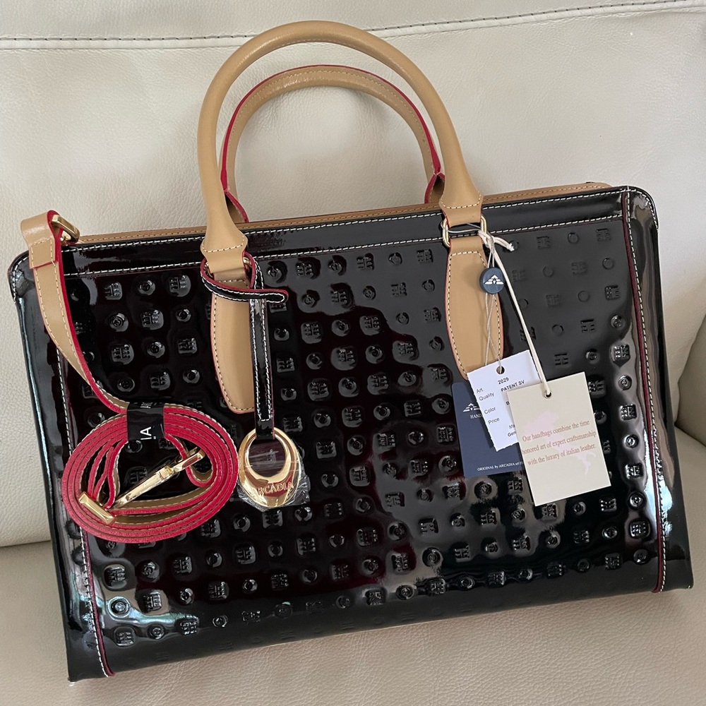 Arcadia #2029. Made in Italy Tote/Shoulderbag BLACK with NATURAL TAN ACCENTS